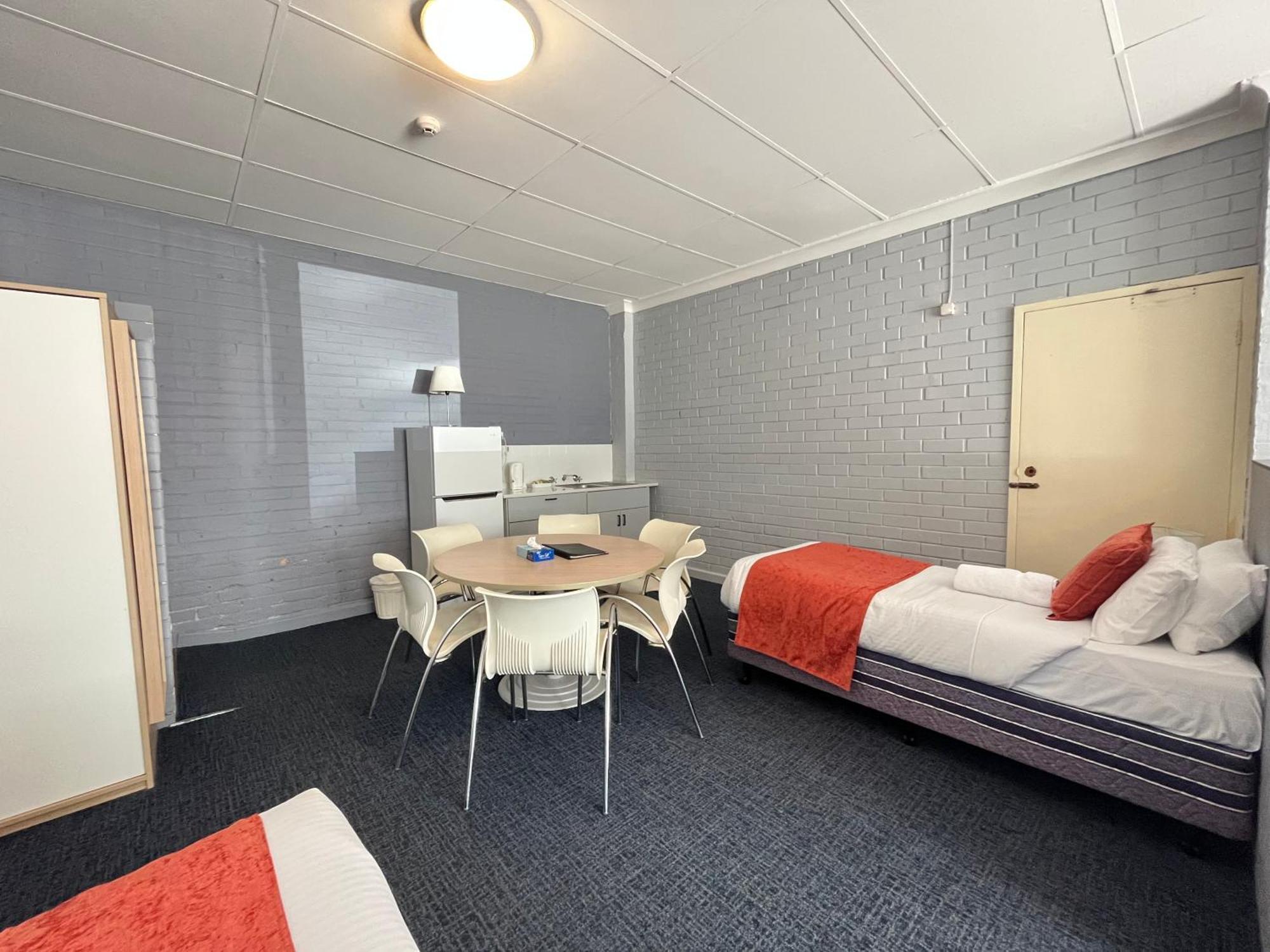 אדלייד Princes Lodge Motel מראה חיצוני תמונה