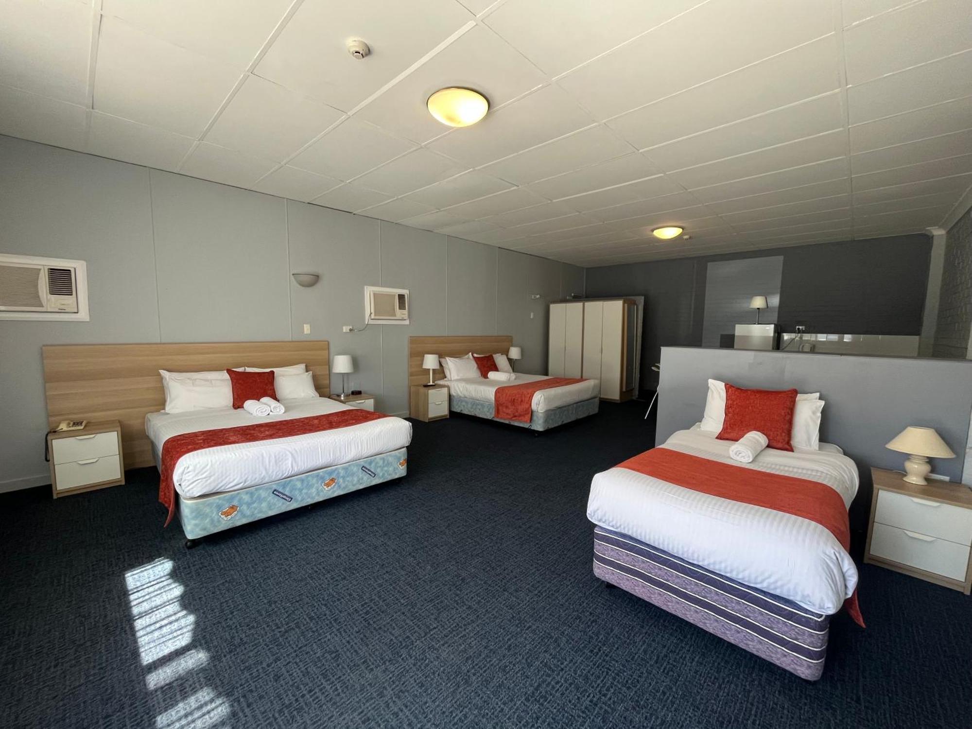 אדלייד Princes Lodge Motel מראה חיצוני תמונה